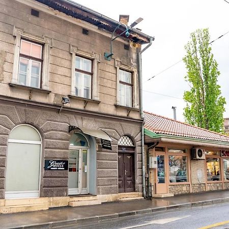 Bascarsija Guesthouse - Private Bath, Tv & Aircon 사라예보 외부 사진