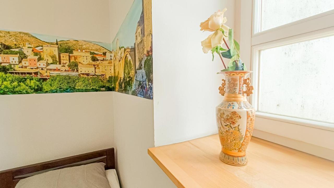 Bascarsija Guesthouse - Private Bath, Tv & Aircon 사라예보 외부 사진